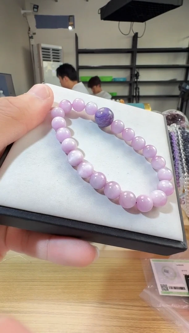 未镶嵌锂辉石手链晶6466 约12mm