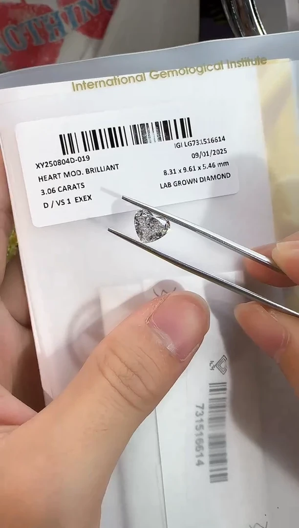 裸石实验室培育钻石@ 3.06ct 先鉴赏，再定制！