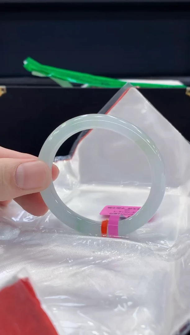 未镶嵌手镯翡翠翡翠手镯