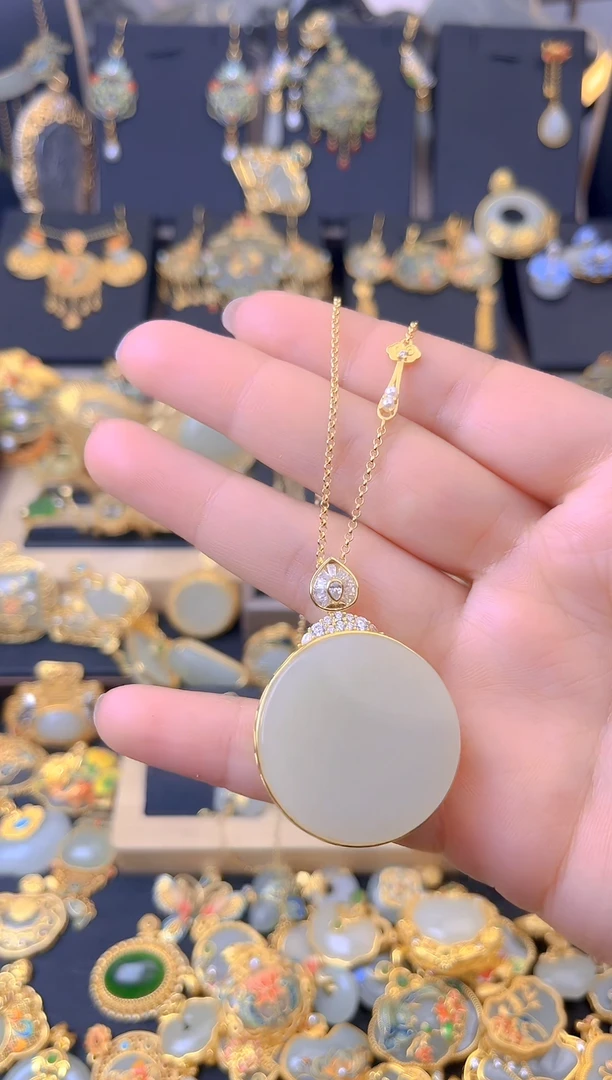 【闪购商品】和田玉吊坠银S925镀金镶嵌大无事圆牌吊坠配如意链