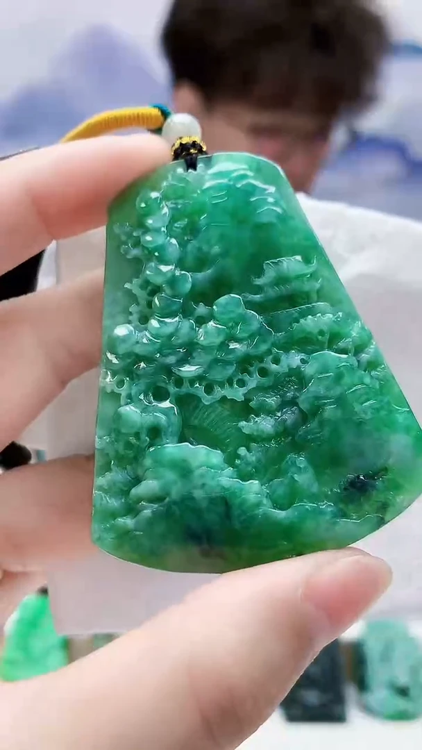 未镶嵌定制翡翠4688lr-毛货挂件167