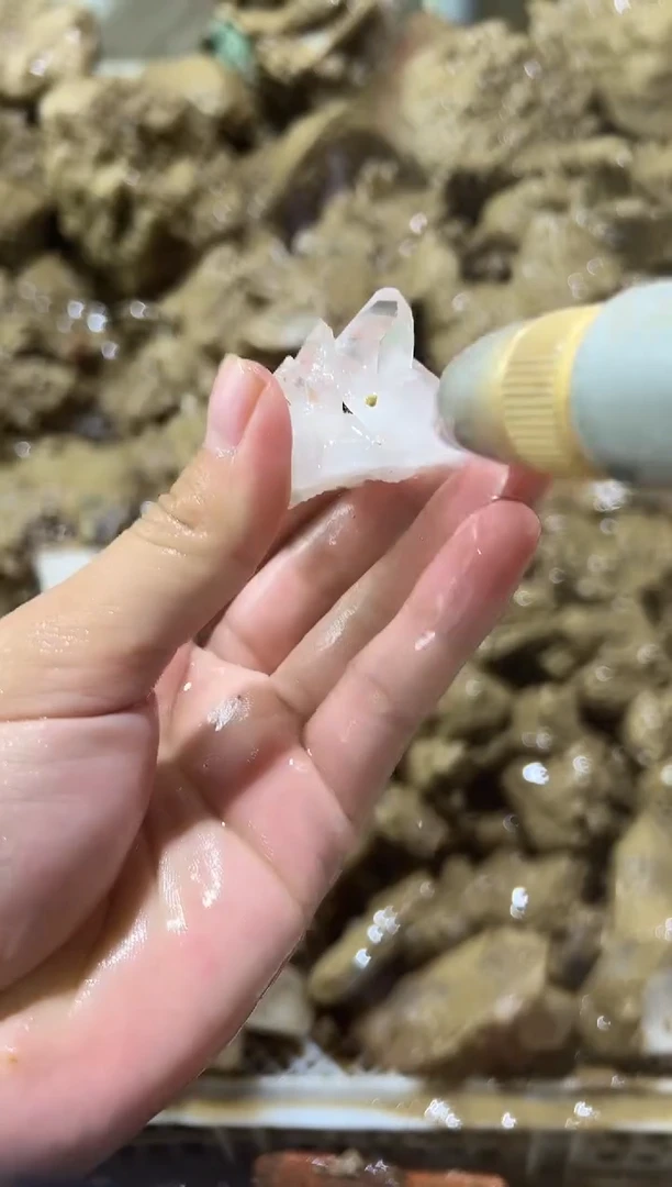 未镶嵌水晶大型摆件（非配饰）005