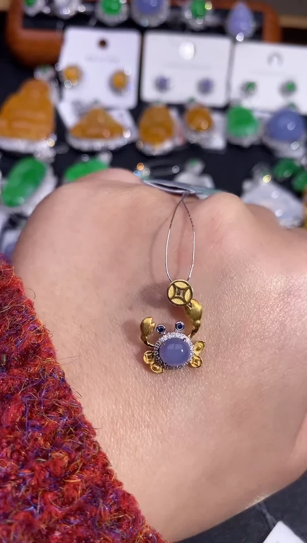 【闪购商品】翡翠吊坠(不含链)18K金镶嵌吊坠