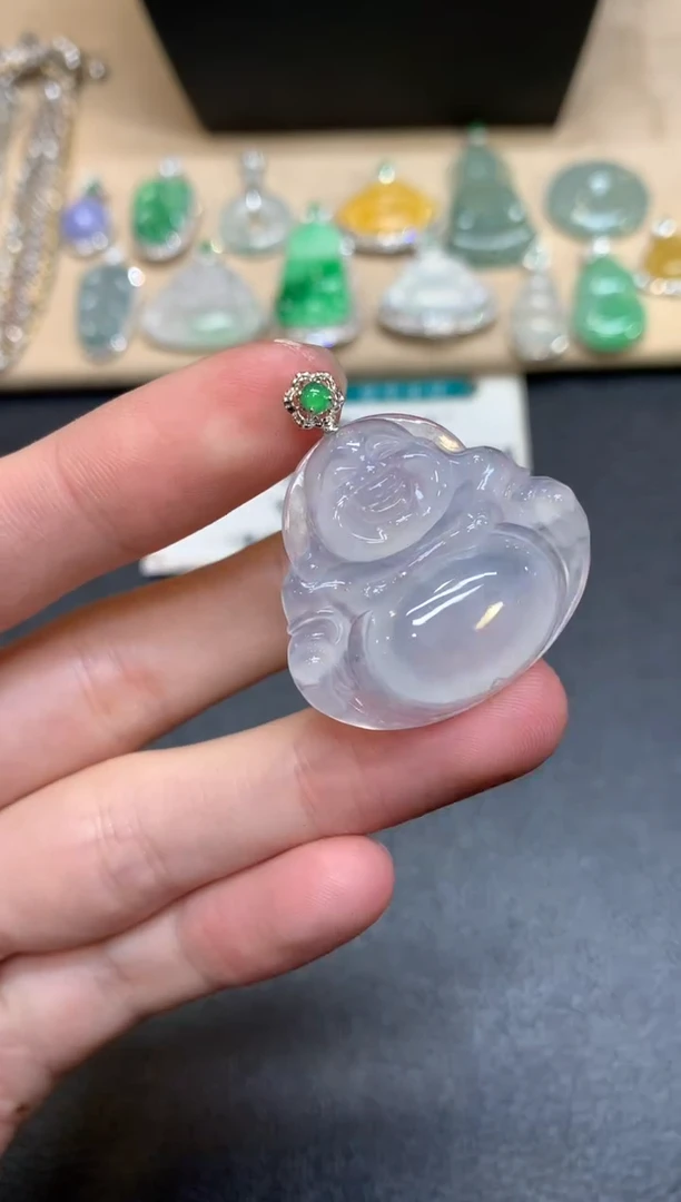 【闪购商品】翡翠颈饰18K金镶嵌佛公【无服务费】