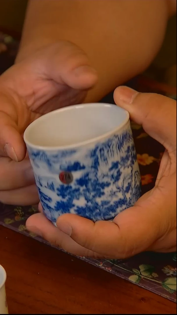 杯手工手绘杯杯很美丽