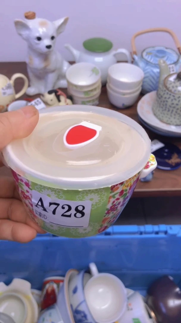 瓷片小**恬A龙华精品陶瓷店