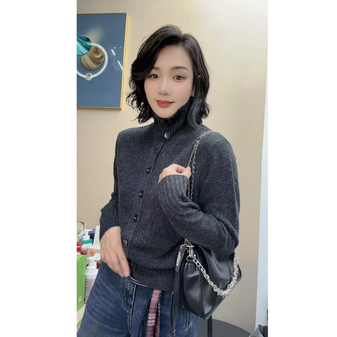 玲家精选9283款号高领羊毛开衫