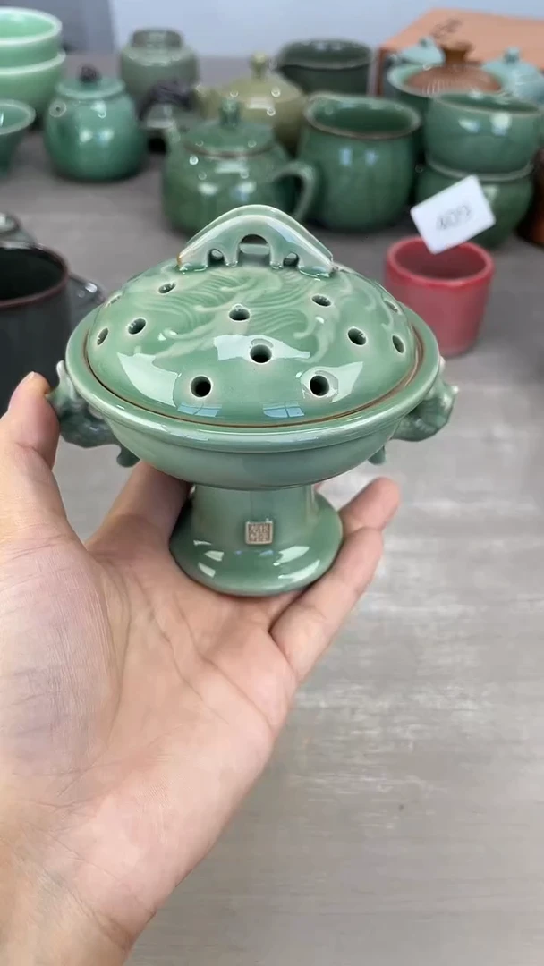 青瓷仓储福利清仓微瑕