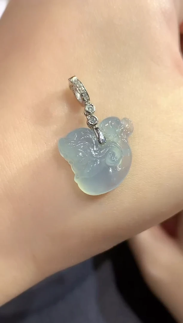 颈饰18K金镶嵌翡翠21-吊坠