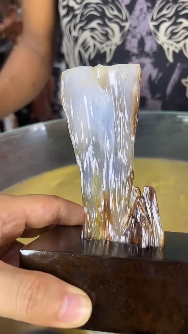 未镶嵌珠宝奇石硅化玉缅甸天然树化玉摆件