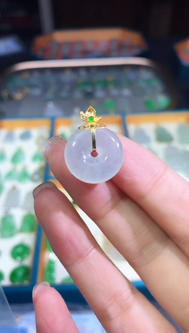 翡翠18K金镶嵌颈饰250603142