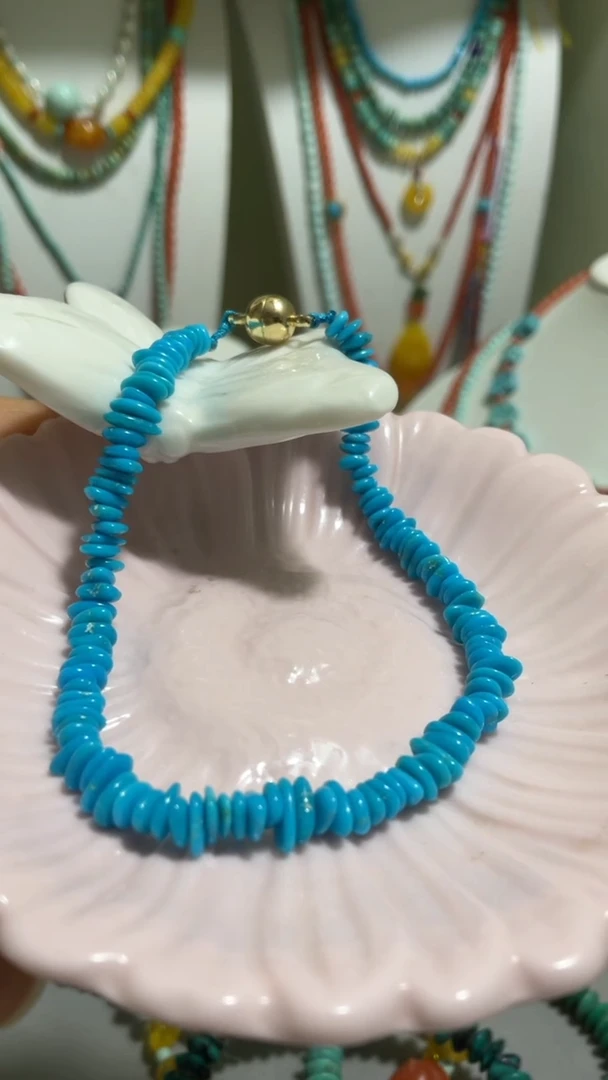未镶嵌绿松石珠宝奇石4-5mm蓝色随形手串