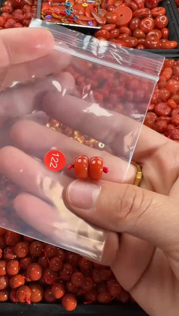 【闪购商品】南红玛瑙颈饰未镶嵌1