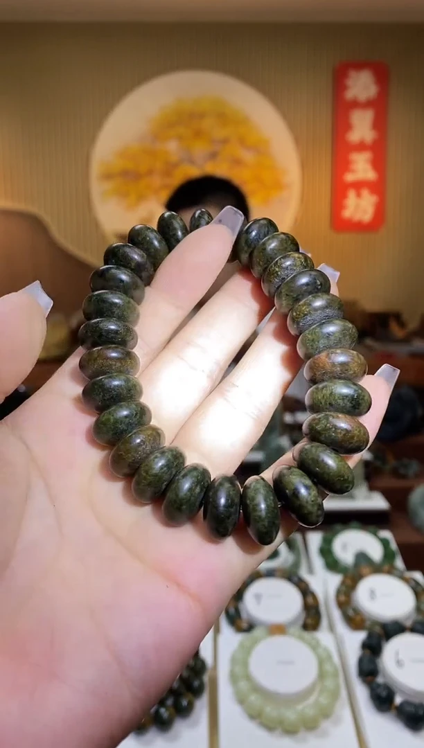 【闪购商品】和田玉手串未镶嵌多样性随机发一