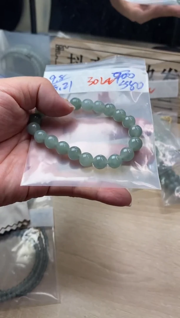 未镶嵌定制翡翠天然缅甸翡翠