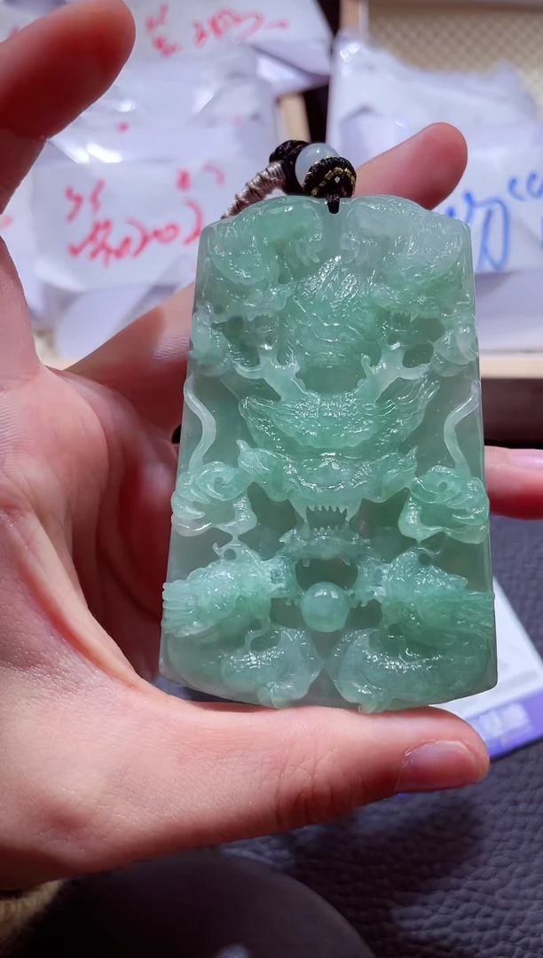 颈饰未镶嵌翡翠00004519