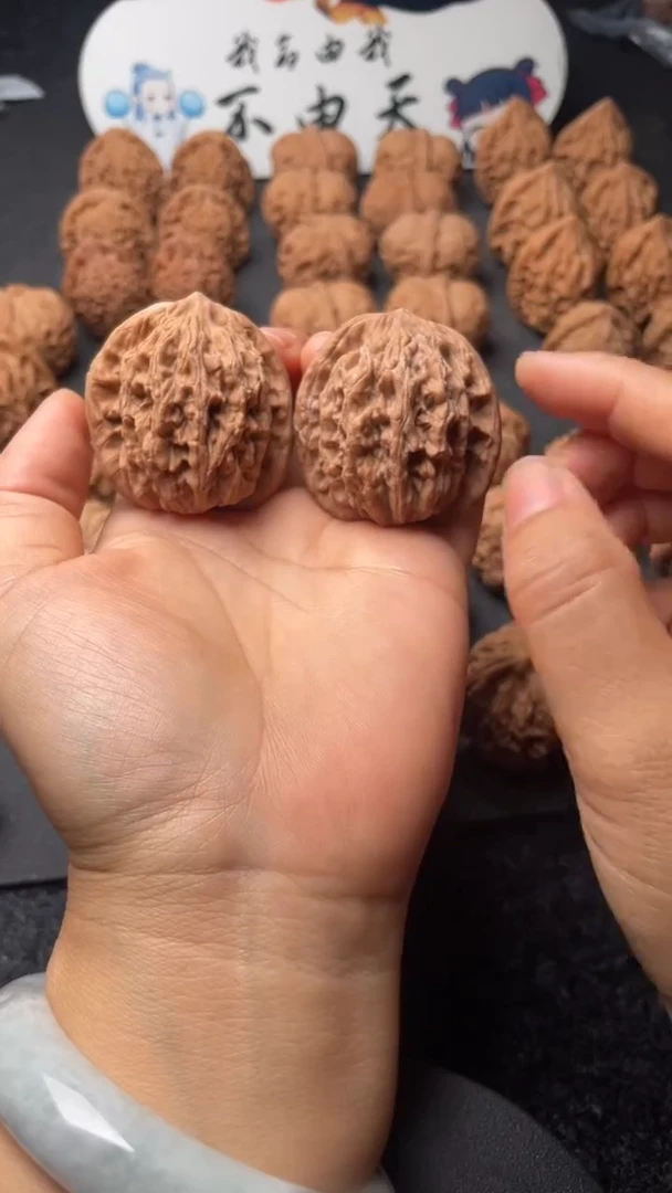 把件文玩核桃w227 麦虎 42尺