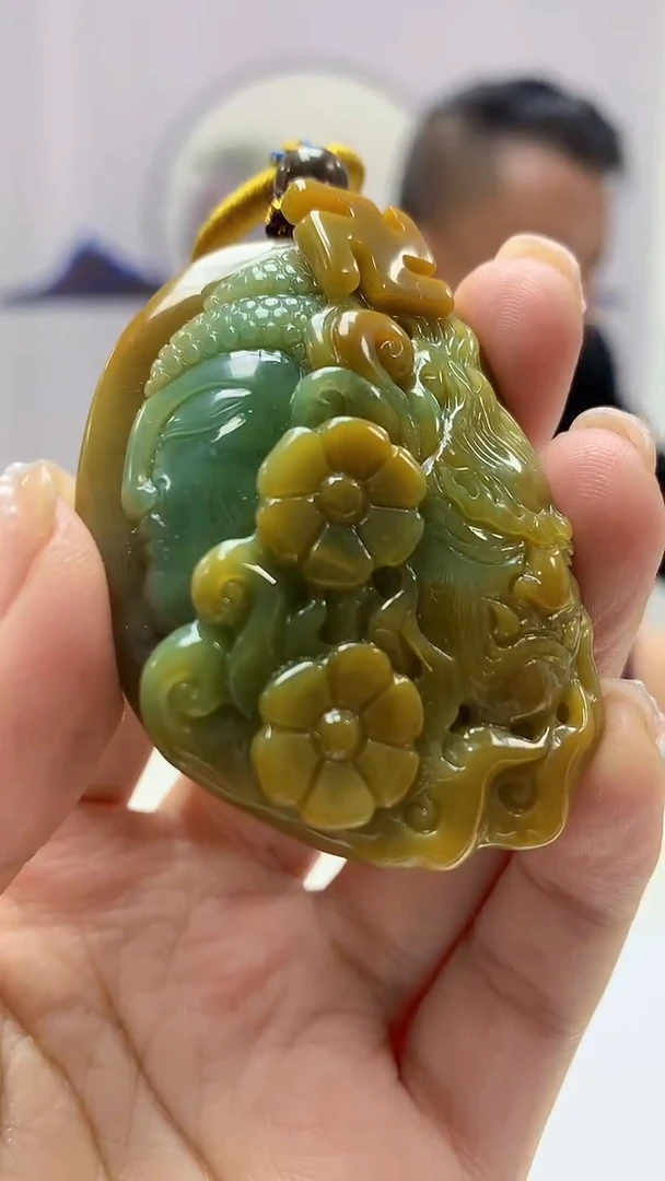 【闪购商品】定制翡翠未镶嵌4969ms-毛货289佛魔