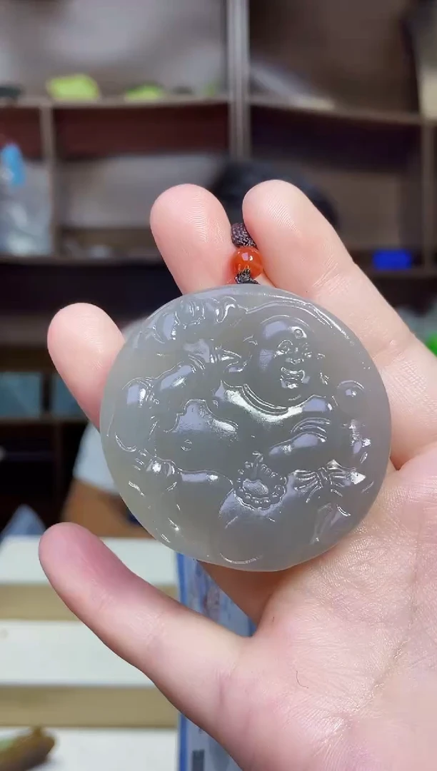 和田玉未镶嵌颈饰1