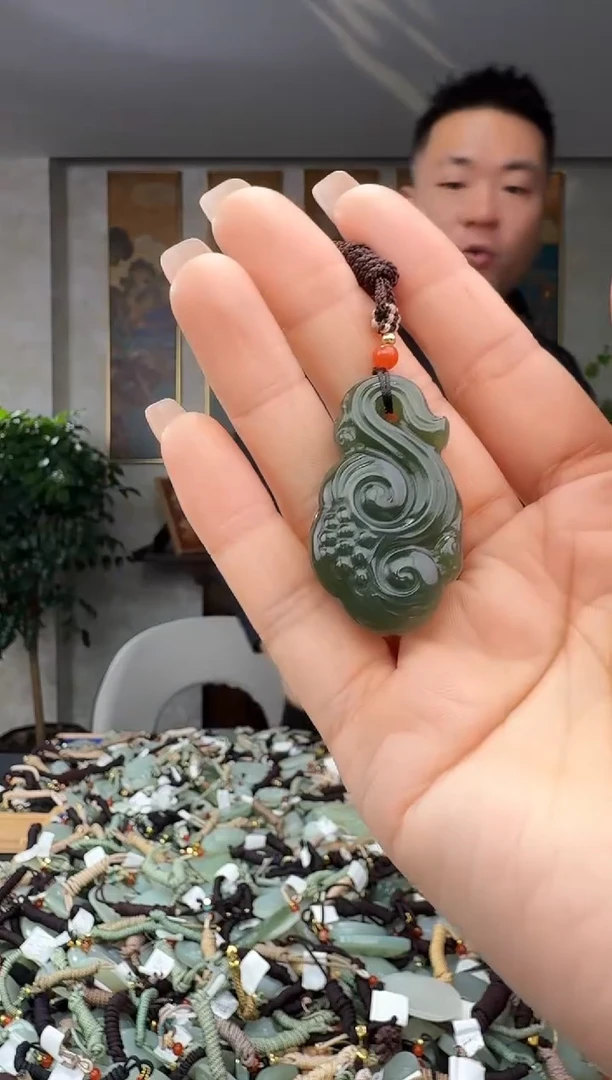 颈饰未镶嵌和田玉拍一发一多样性发货