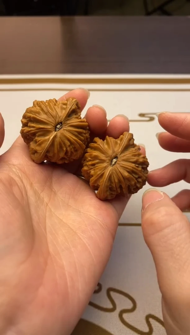 【闪购商品】文玩核桃把件41磨盘