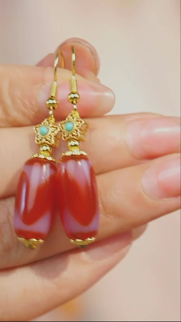 玛瑙/玉髓耳环未镶嵌多样性发其一