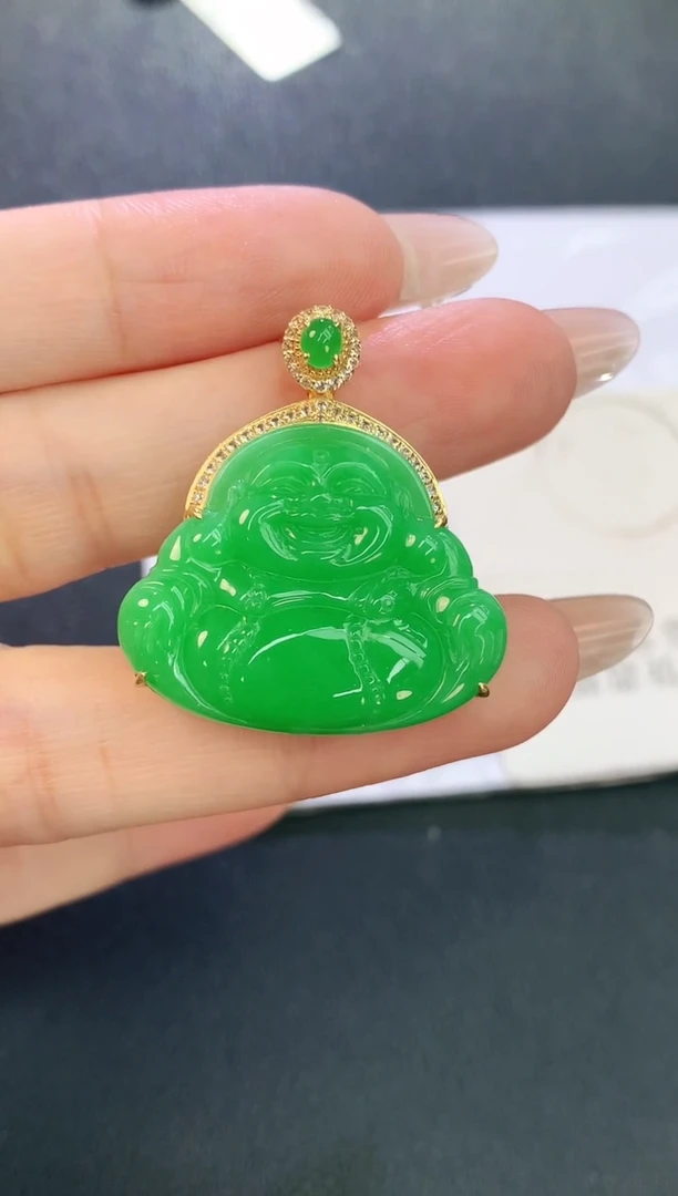 颈饰18K金镶嵌翡翠赠礼盒证书 麦麦