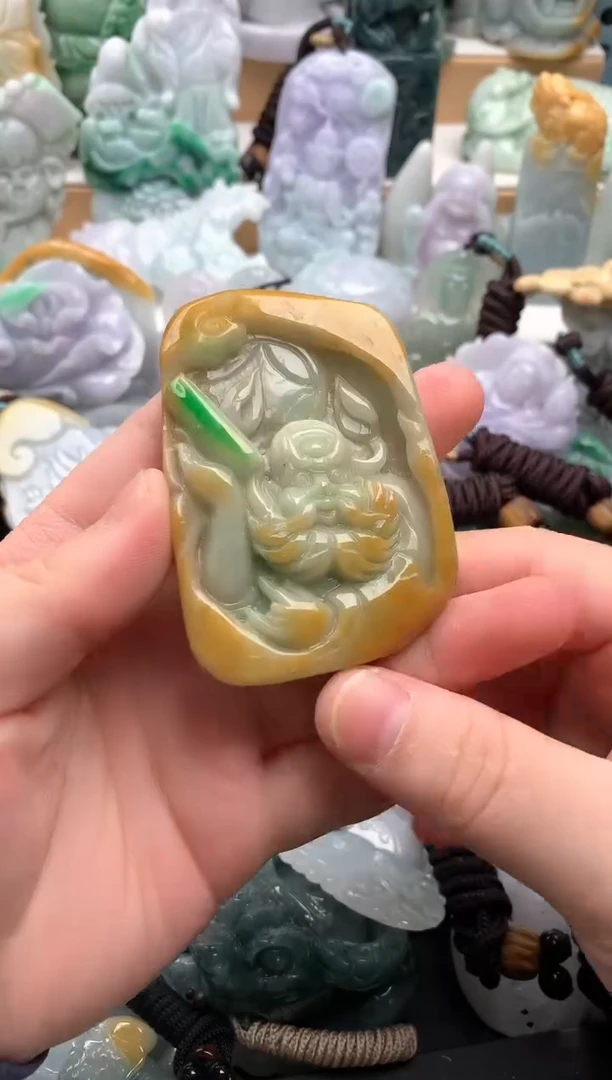 吊坠(不含链)未镶嵌翡翠1