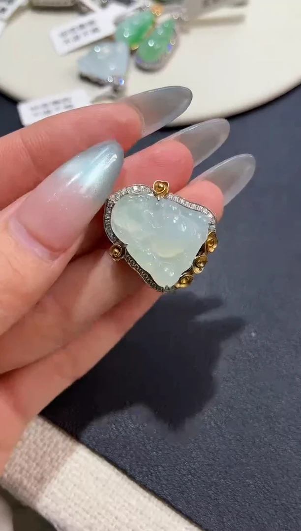 吊坠(不含链)银S925镶嵌翡翠吊坠