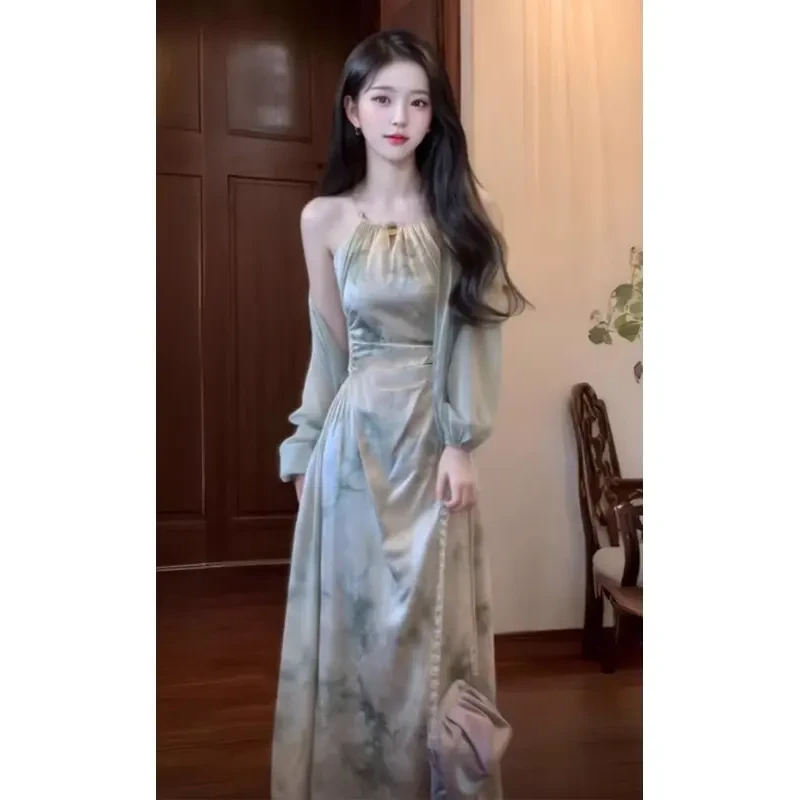 新中式国风晕染碎花挂脖连衣裙清冷松弛感气质收腰a字长裙子套装