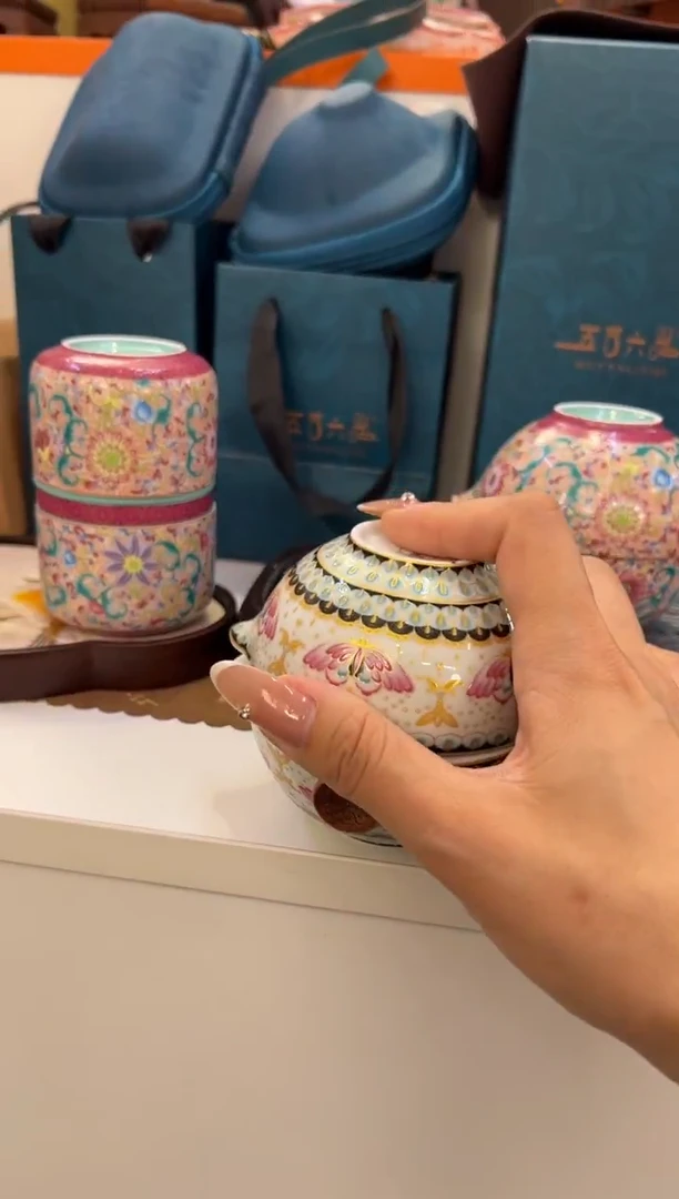 瓷片小乔闪购链接