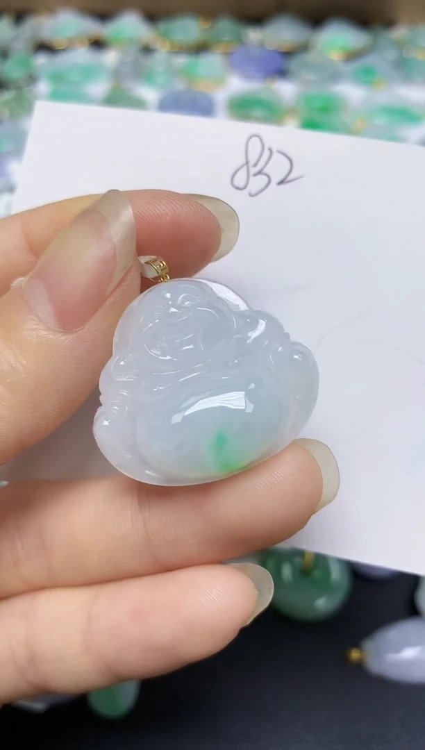翡翠18K金镶嵌颈饰 天然翡翠A货