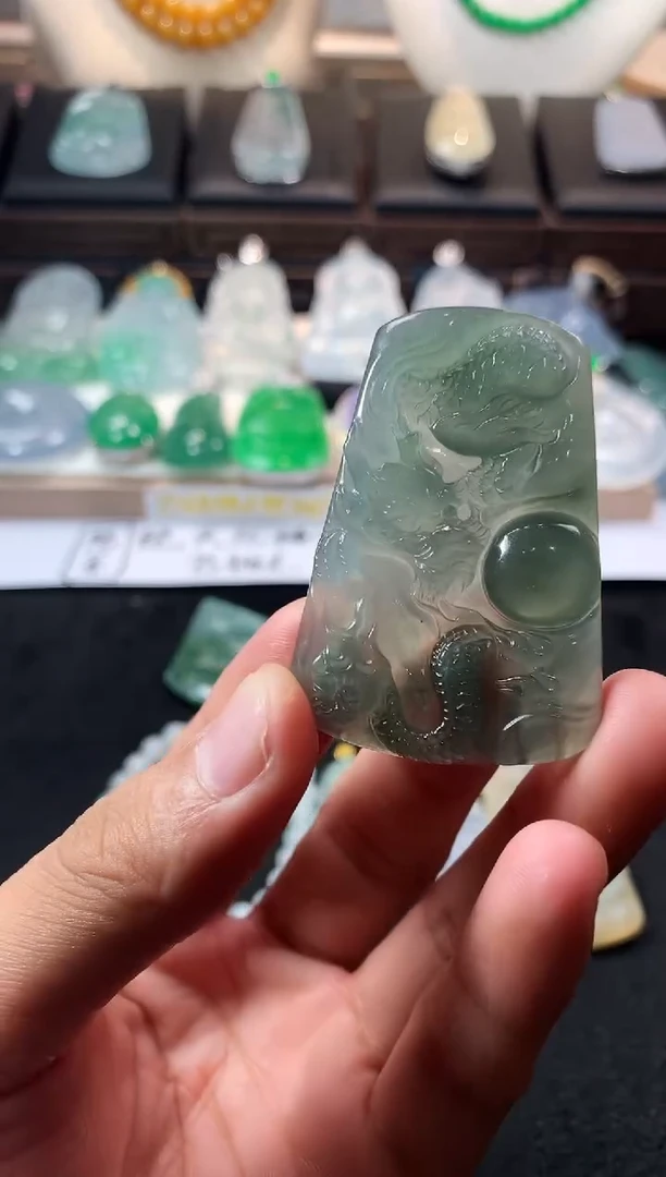 未镶嵌定制翡翠管****️3332毛货不退不换