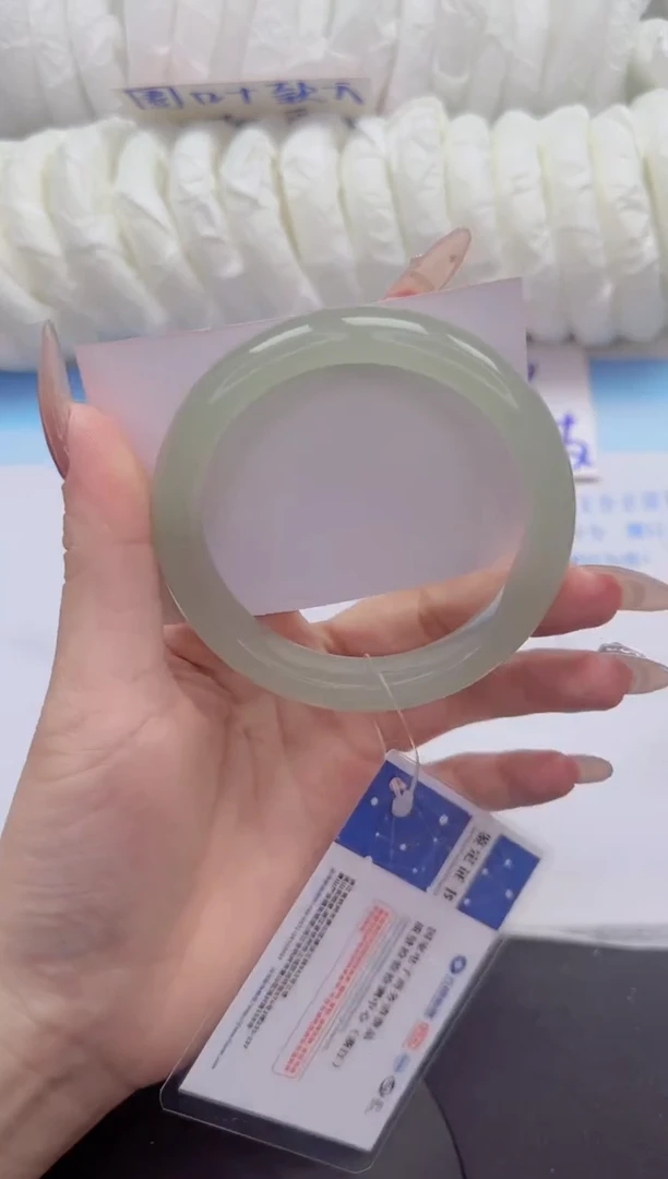 石英质玉手镯未镶嵌163-59.4