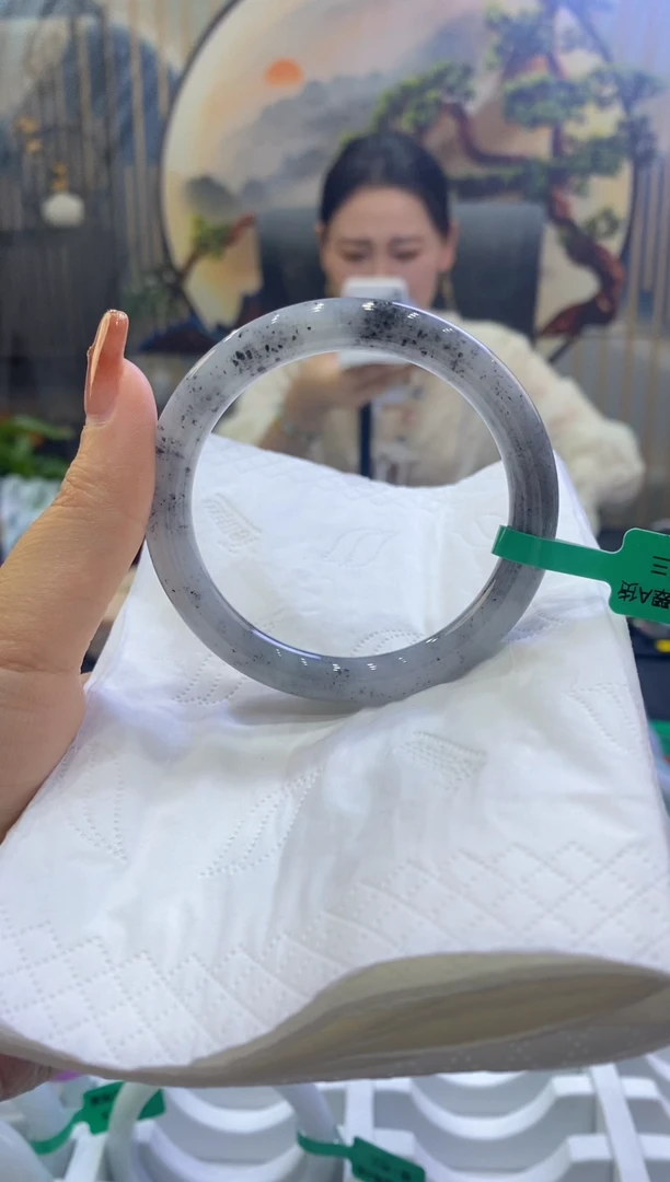 【闪购商品】翡翠手镯未镶嵌00004875