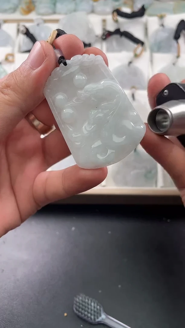 颈饰未镶嵌翡翠25/11/13/666