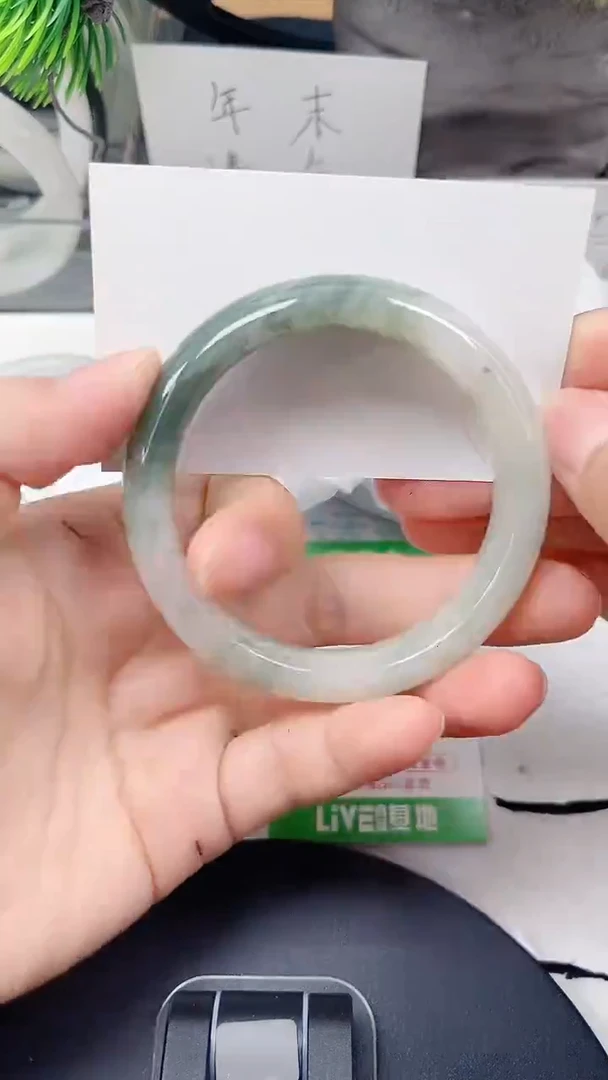 未镶嵌手镯石英质玉93-53/54