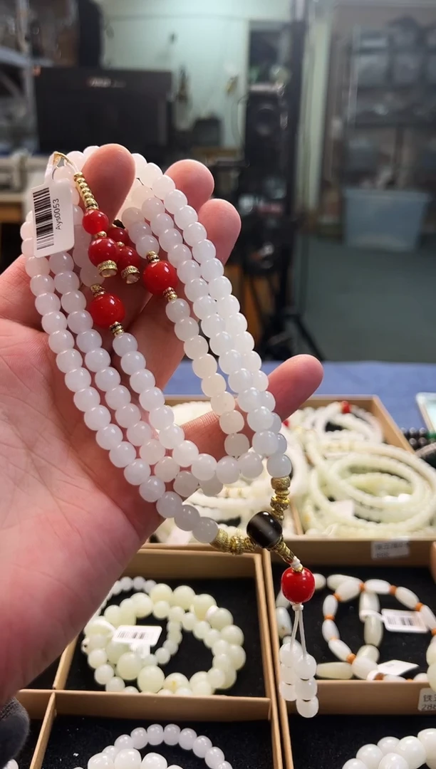 未镶嵌手串和田玉8+108