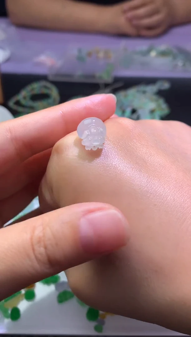 未镶嵌定制翡翠毛货