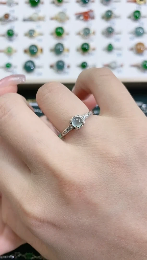 翡翠戒指银S925镶嵌天然翡翠