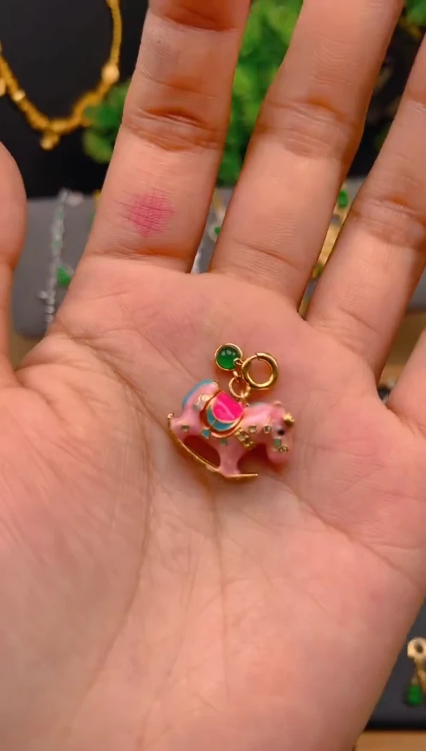 吊坠(不含链)银S925镶嵌翡翠木马