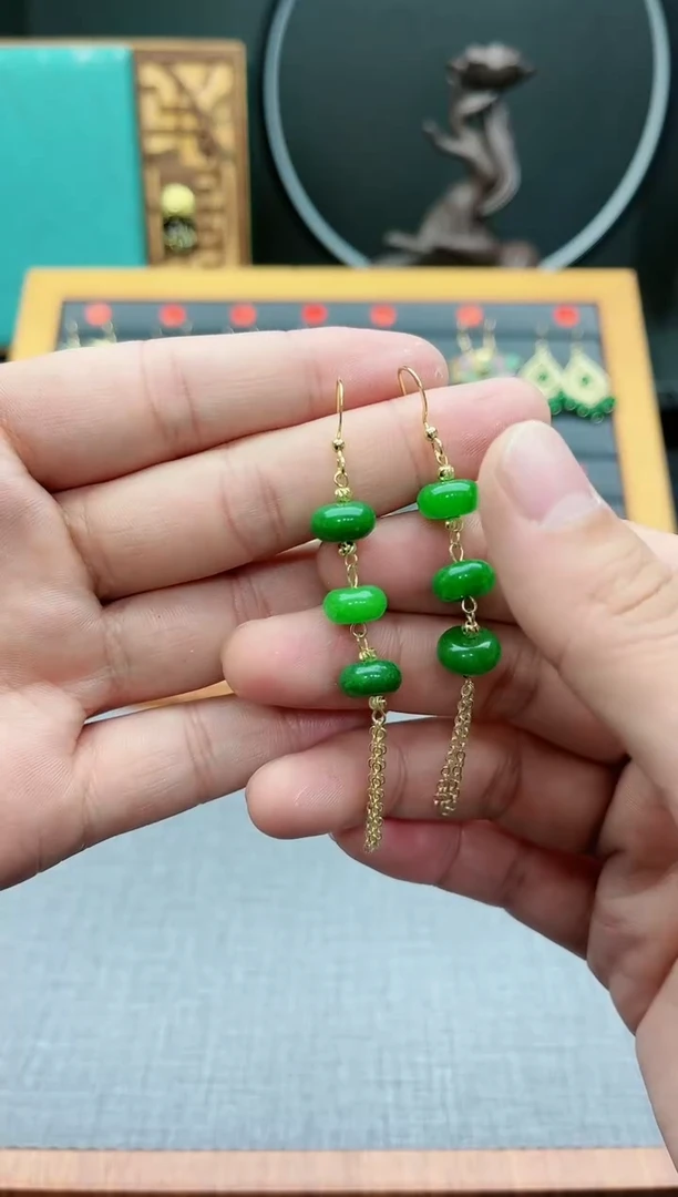 【闪购商品】玛瑙/玉髓耳钉银S925镶嵌盘子里5号