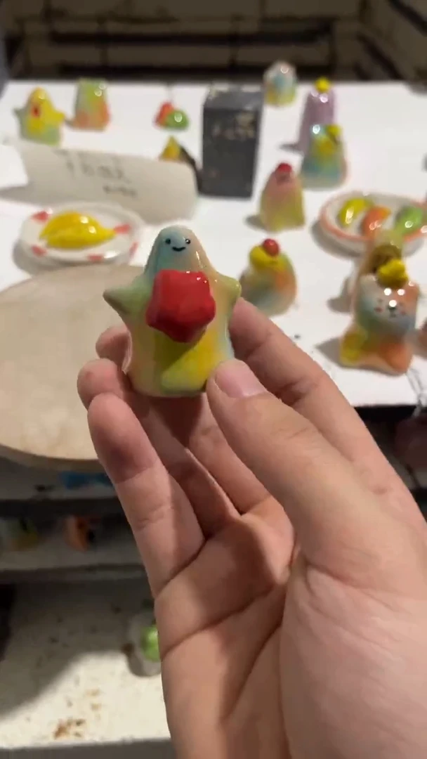 【闪购商品】摆件138手工微瑕陶瓷摆件