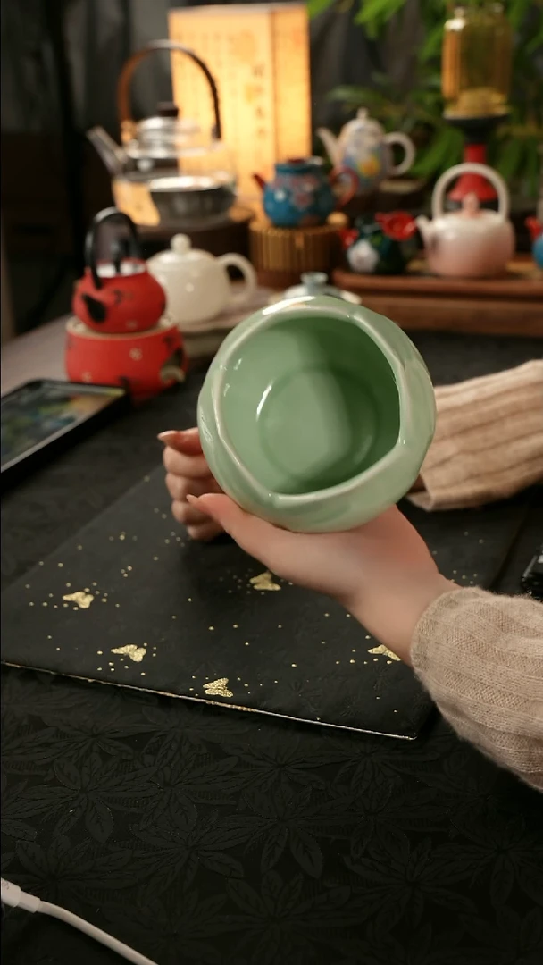 青云茶斋陶瓷茶具三生莲青色建水