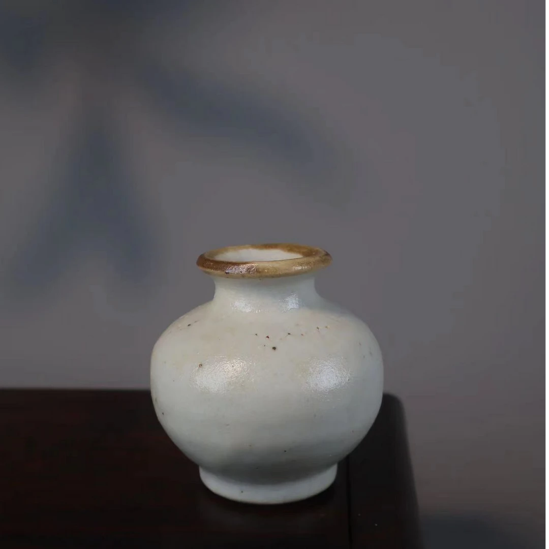 48:清中期哥釉嘟噜瓶