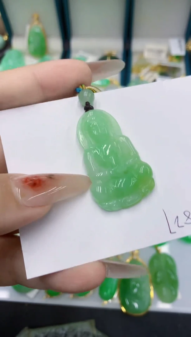 颈饰未镶嵌翡翠11111