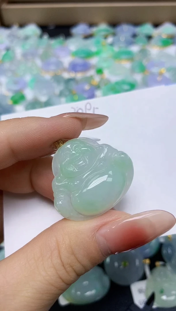 翡翠18K金镶嵌颈饰 天然缅甸翡翠A货