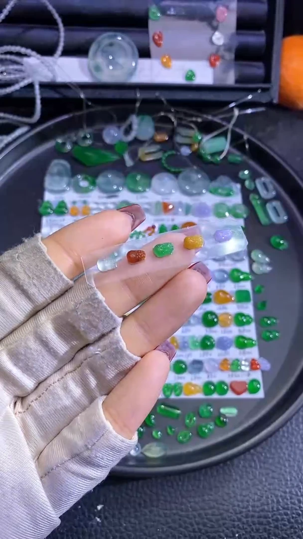 未镶嵌挂件翡翠貔貅