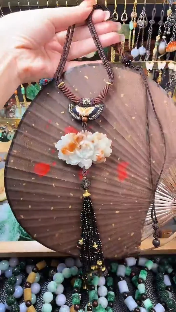 未镶嵌定制翡翠翡翠