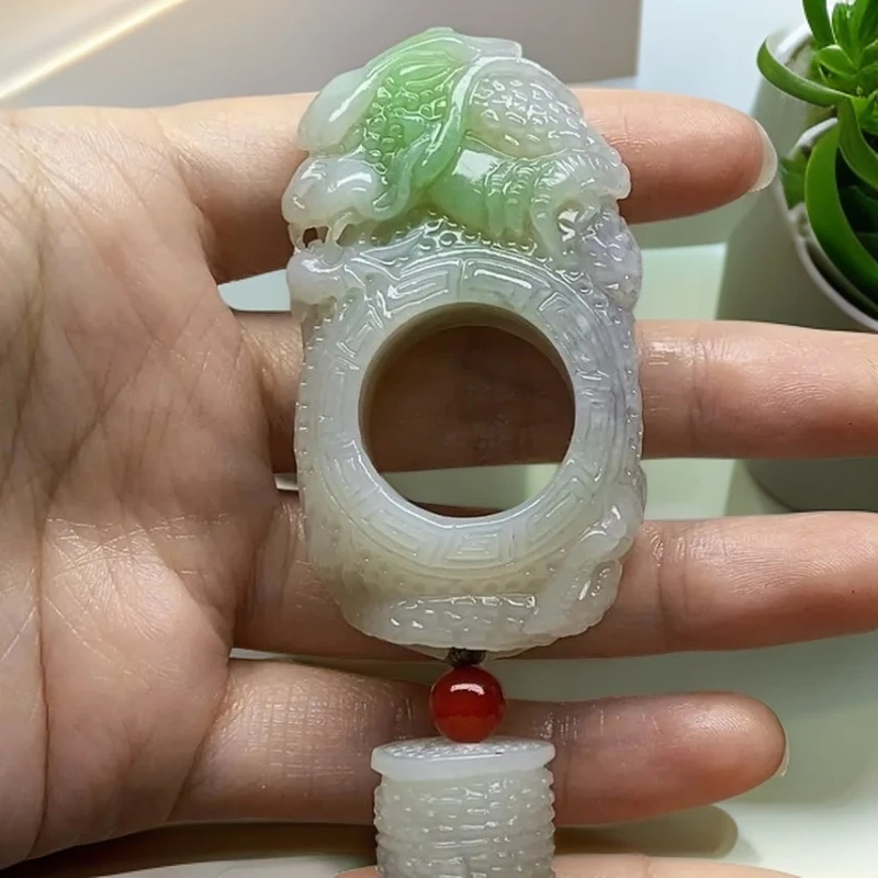 时尚白加翠青和田玉龙霸天下